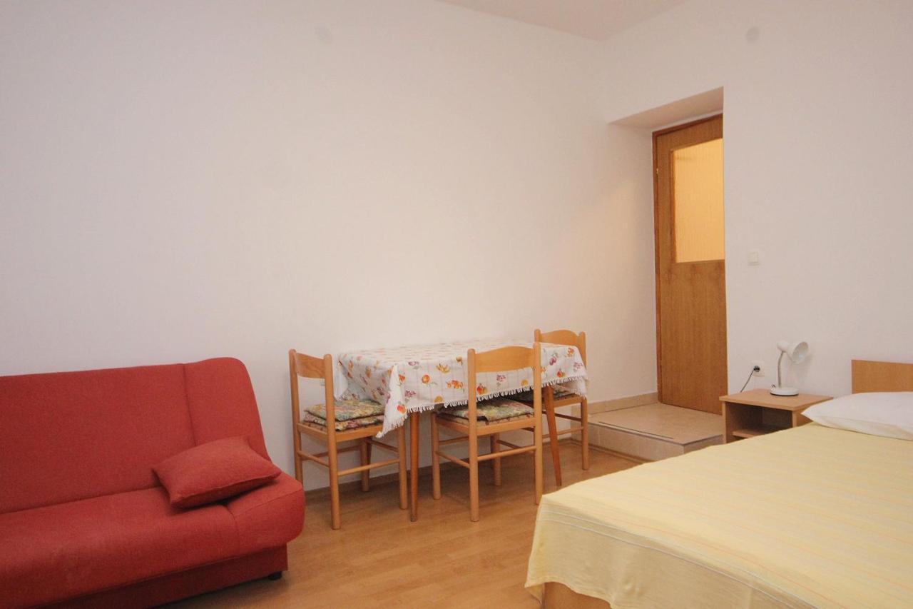 Apartments With A Swimming Pool Zubovici, Pag - 9365 Экстерьер фото