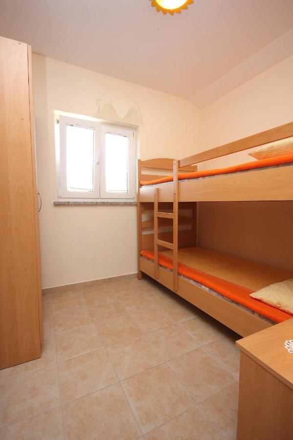 Apartments With A Swimming Pool Zubovici, Pag - 9365 Экстерьер фото